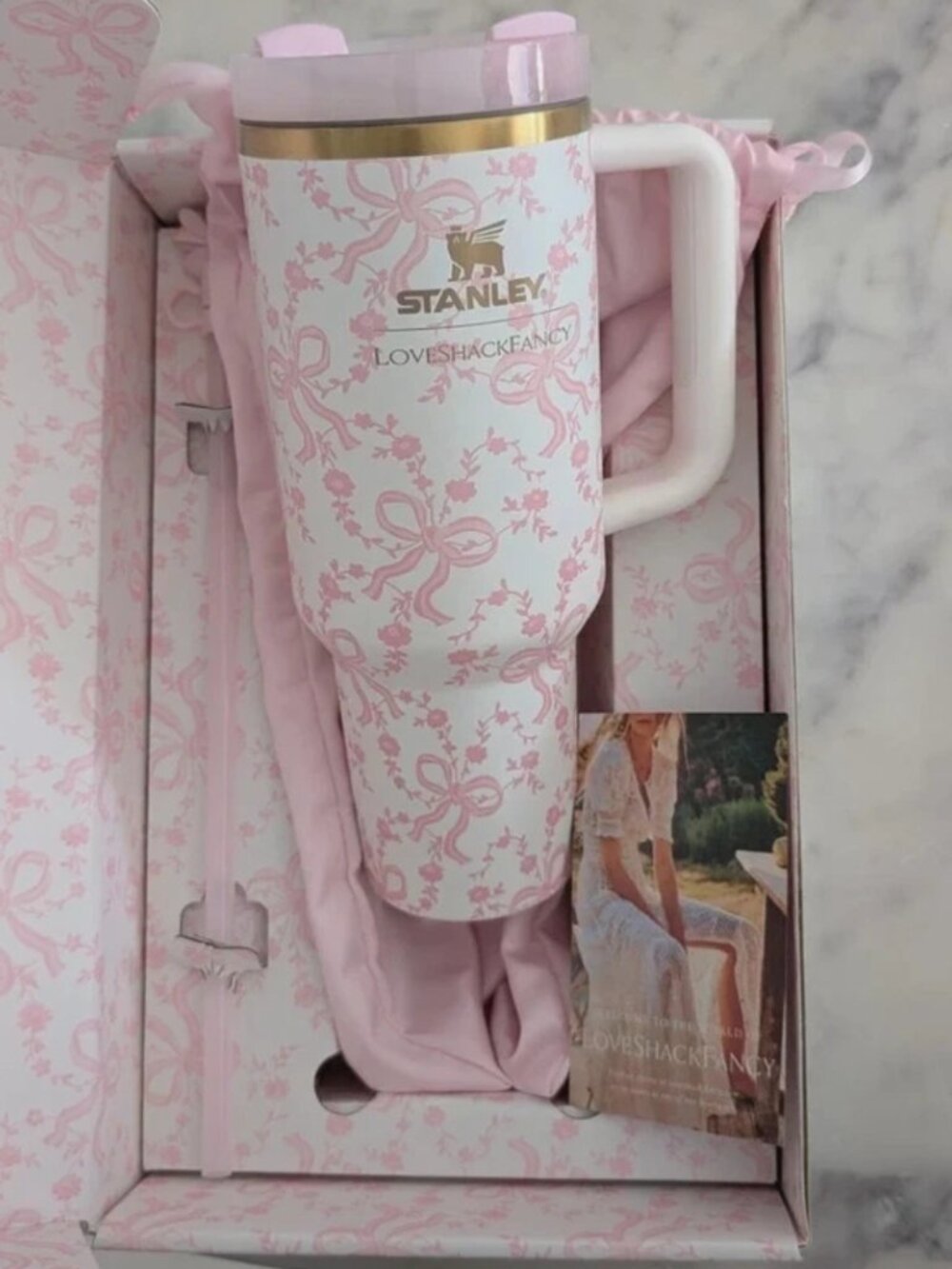Stanley X Love Shack Fancy 40 oz Quencher H2.0 Tumbler Limited Edition Pink - Picture 3 of 4